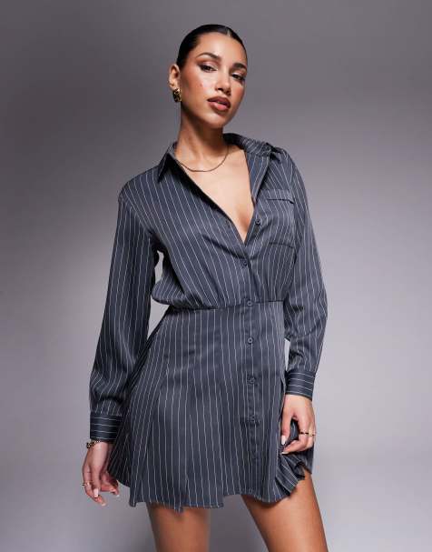 Esclusiva In The Style x Natalya Wright - Vestito camicia corto a pieghe sartoriale antracite gessato - view 1