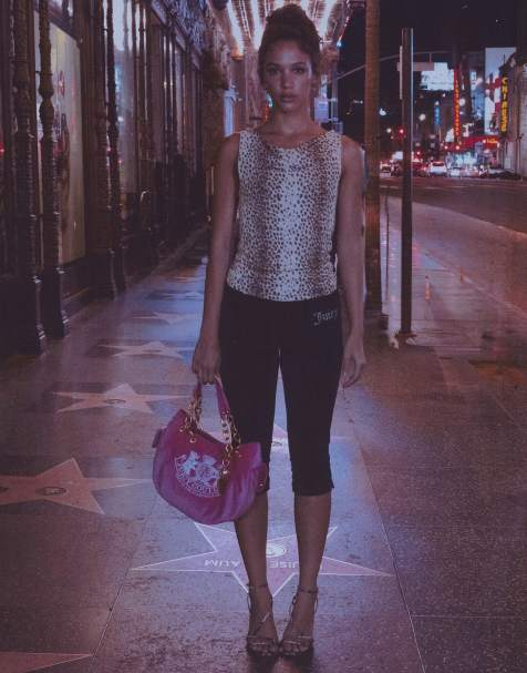 Esclusiva Juicy Couture - Top asimmetrico leopardato con spalle scoperte e logo in strass - view 1