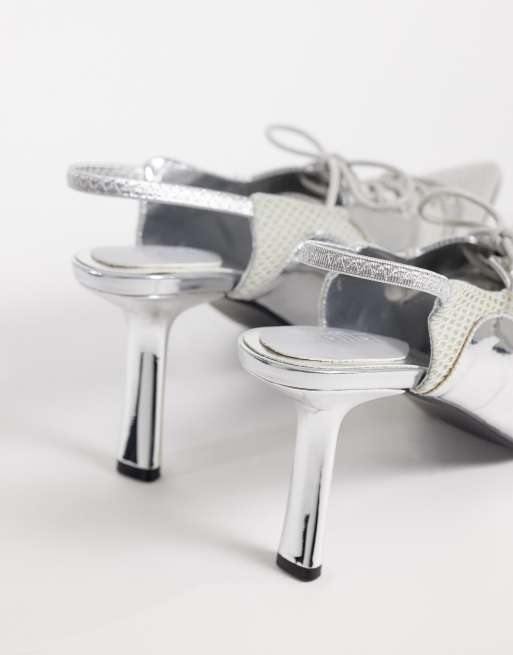 Esclusiva Kaiia - Scarpe da calcio stringate color argento con tacco, 4 di 4