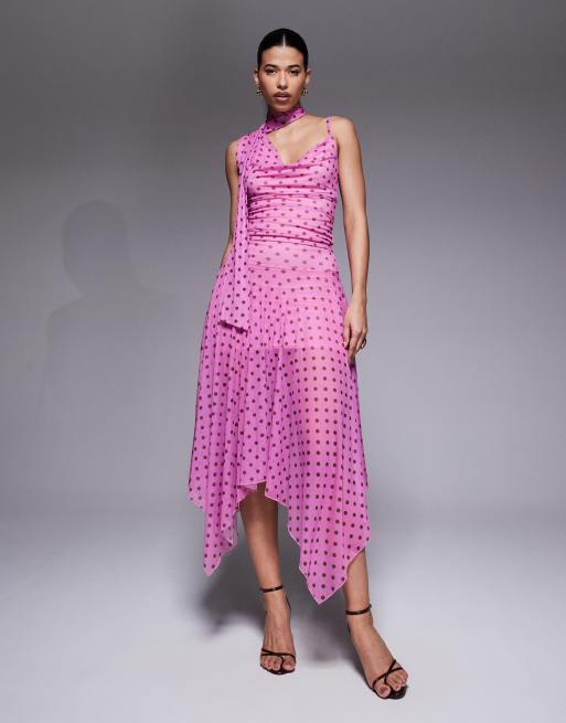 Esclusiva Kaiia - Top sinuoso in rete con scollo ad anello e sciarpa rosa a pois marroni in coordinato, 2 di 4