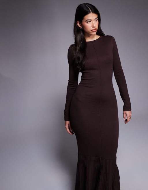 Esclusiva Kaiia - Vestito lungo svasato a maniche lunghe in maglia color cioccolato, 3 di 4