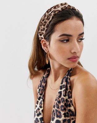 Esclusiva Miss Selfridge - Fascia per capelli leopardata | ASOS