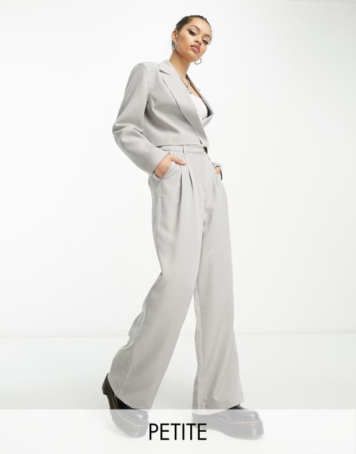 Esclusiva Pieces Petite - Coordinato con blazer corto e pantaloni sartoriali grigio, 2 di 2