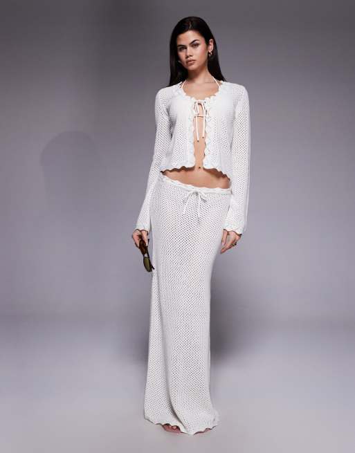 Esclusiva The Frolic - Coordinato da spiaggia in misto cotone color crema all'uncinetto con top a maniche lunghe aperto e allacciato sul davanti e gonna