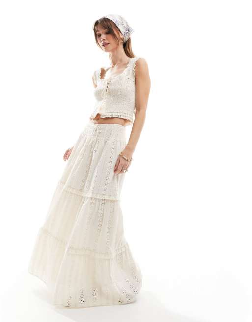 Esclusiva The Frolic - Gonna lunga a balze in pizzo color crema con vita arricciata in coordinato   