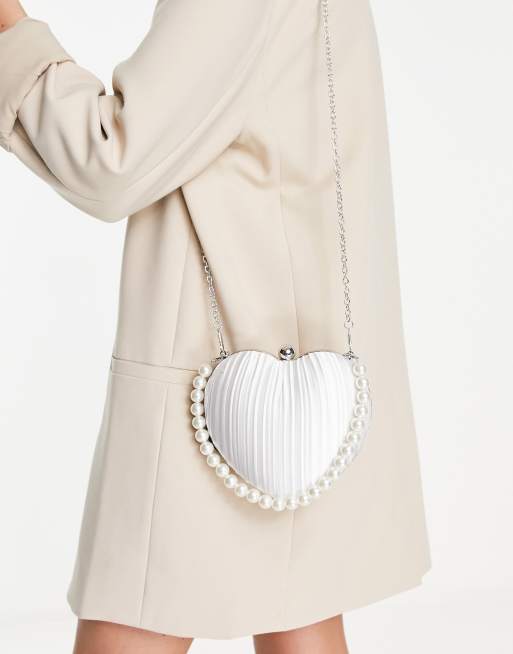Esclusiva True Decadence - Pochette a forma di cuore in raso bianco sporco con manico in perle sintetiche , 3 di 4