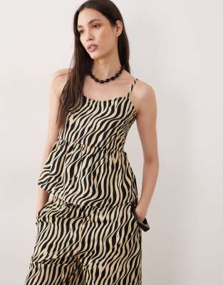 Esmee beach crop top in cream zebra