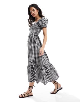 Esmee beach puff sleeve ruched maxi dress in gingham