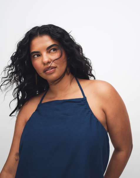 Esmee Curve beach top in navy