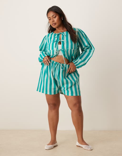 Esmee Curve Exclusive beach short co-ord in green stripe, 2 of 5