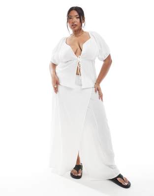 Esmee Curve Esmée Curve Exclusive Puff Sleeve Tie Front Beach Top