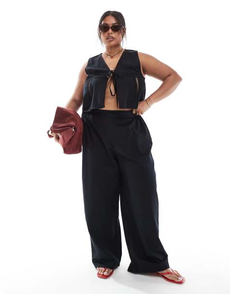 Esmee Curve Exclusive - Strand co-ord set met kanten panelen in zwart - view 1