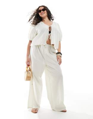 Esmee Curve Exclusive Tie Front Puff Sleeve Beach Top