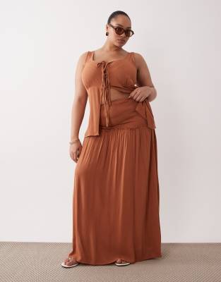 Esmee Curve maxi beach skirt co-ord in rust