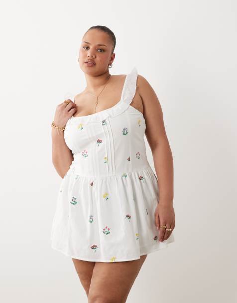 Esmee Curve mini beach dress in white ditsy floral - view 1