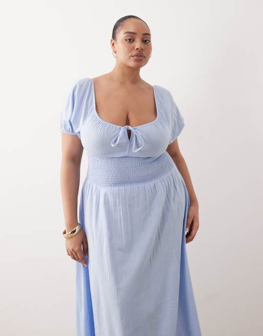 Esmée Curve – Mini-Strandkleid in Hellblau mit Puffärmeln und Schnürung am Ausschnitt, 3 von 4