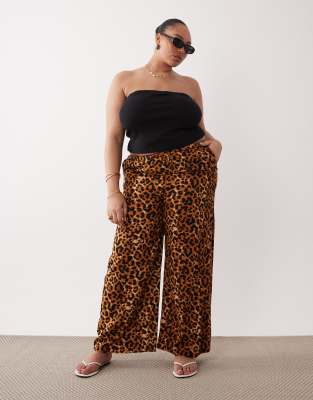 Esmée Curve - Pantalon de plage noué sur l'avant à imprimé léopard-Multicolore 56