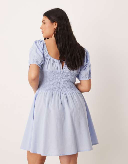 Esmée Curve - Robe de plage courte avec manches bouffantes et détail noué à l'avant - Bleu clair, 4 de 4