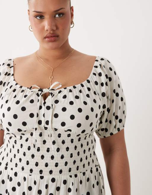 Esmée Curve tie front puff sleeve beach maxi dress in black & white polka dots, 3 of 4
