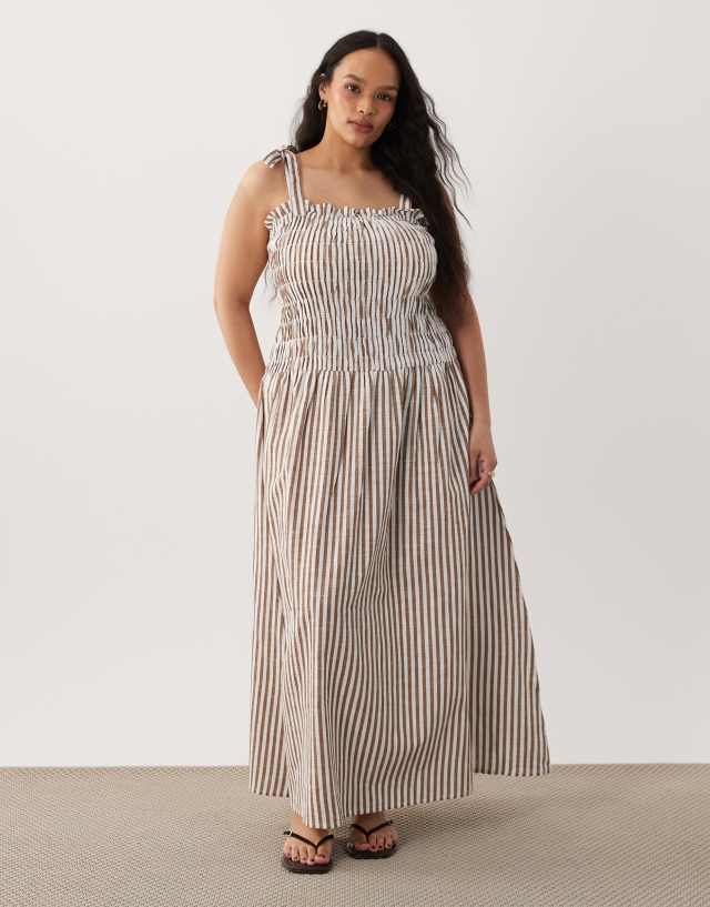 Esmée Curve tie strap shirred maxi beach dress in brown & white stripe