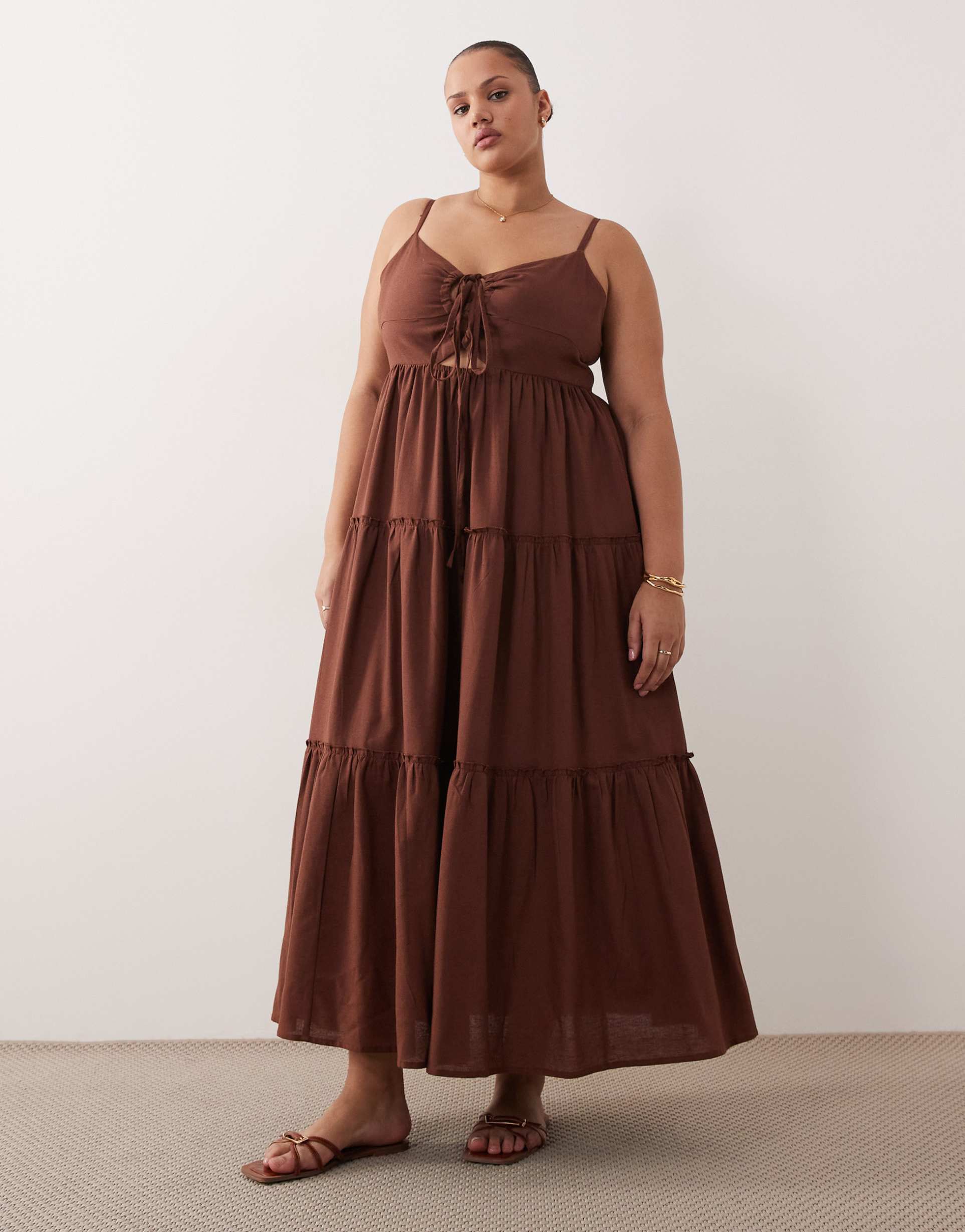 esmee curve tiered beach maxi dress in brown