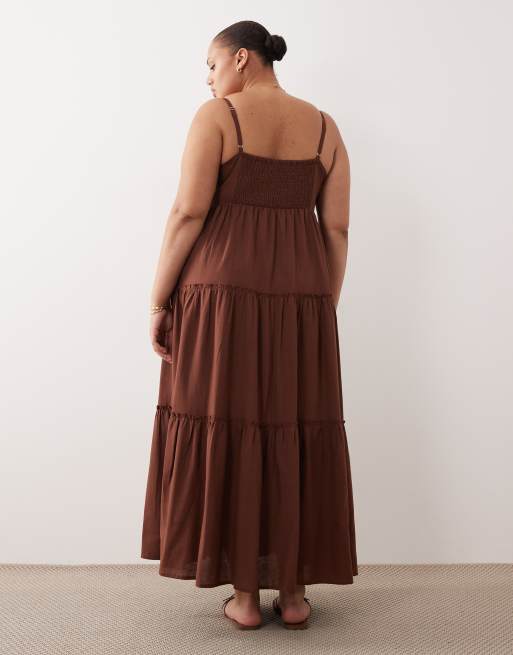 Esmee Curve tiered beach maxi dress in brown, 2 of 4
