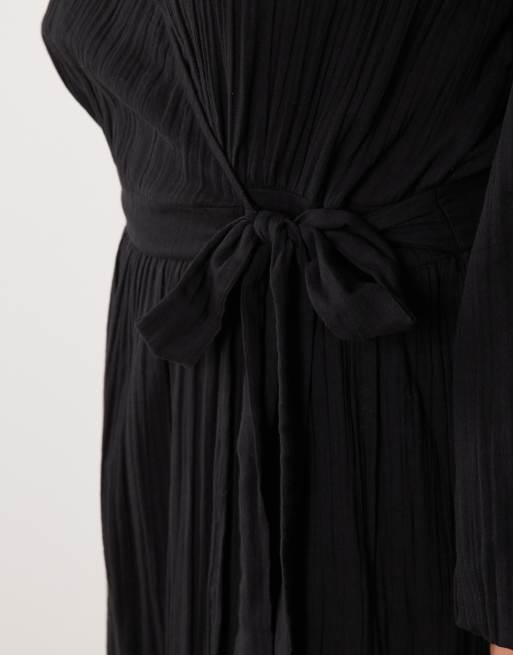 Esmee Curve wrap front long sleeve maxi beach dress in black, 3 of 4