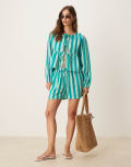 [Esmée] Esmee Exclusive beach shorts in green stripe (Part of a set) 14 Green