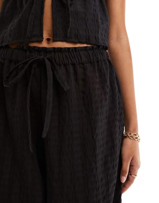 Esmee Exclusive beach textured wide leg pants in black (part of a set), 3 of 5