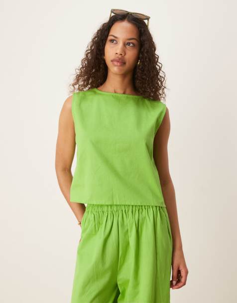 Esmee Exclusive linen look beach crop top in green