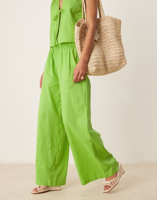 Esmee Exclusive linen look beach trousers in green, 3 of 5