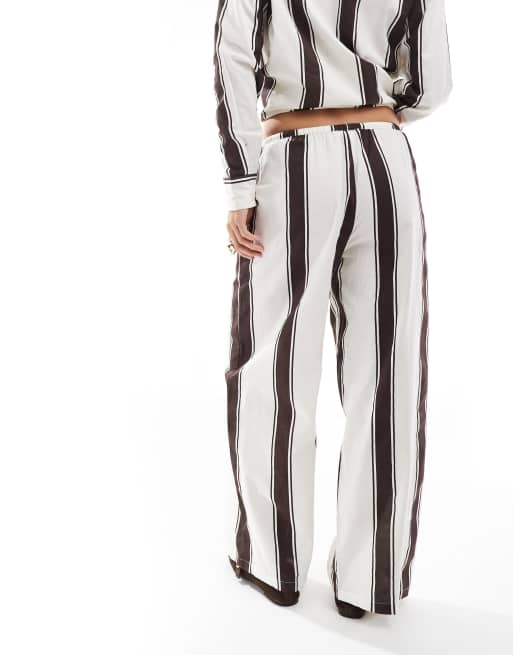 Esmee Exclusive relaxed beach pants in brown and cream stripe, 3 of 5