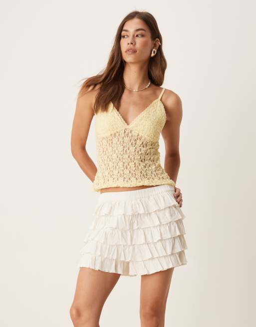 Esmee Exclusive ruffle micro beach shorts in cream, 3 of 5