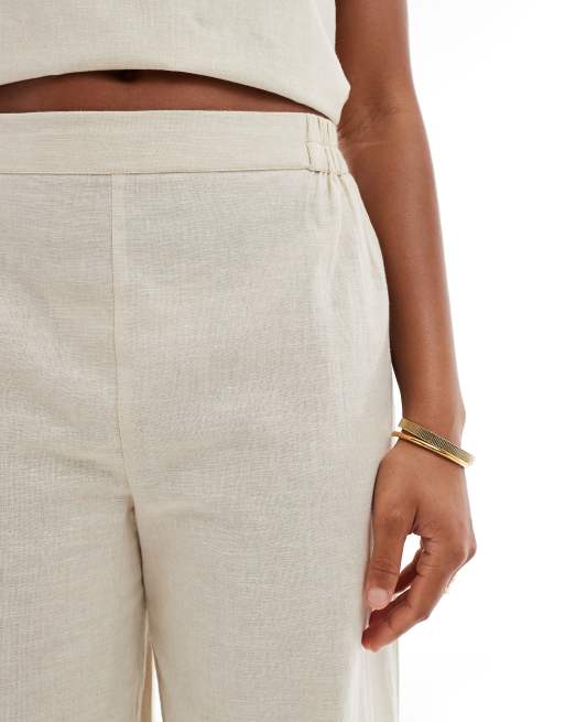 Esmée - Exclusive - Ruimvallende strandbroek met linnen in beige, 3 van 5