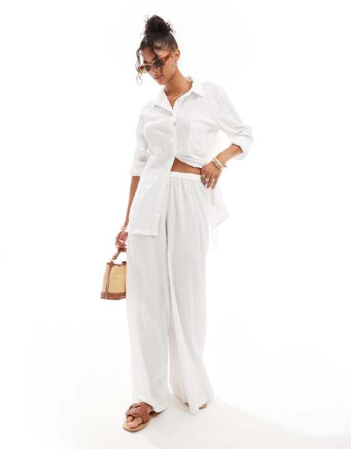 Esmée Exclusive textured beach pants in white - part of a set