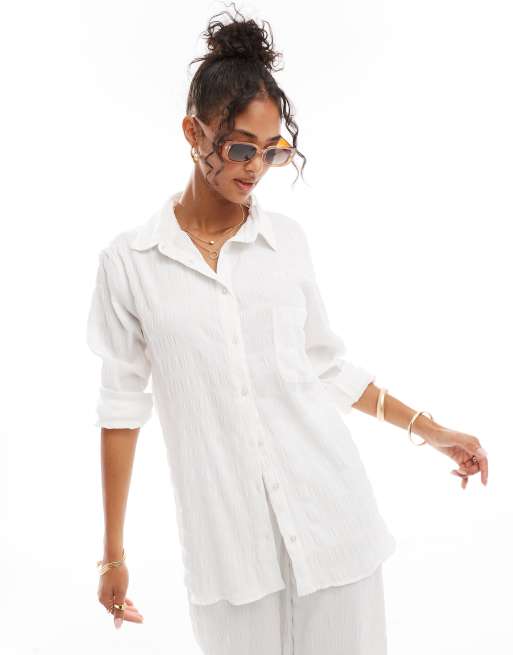 Esmee Exclusive textured oversized beach shirt in white (part of a set), 3 of 4