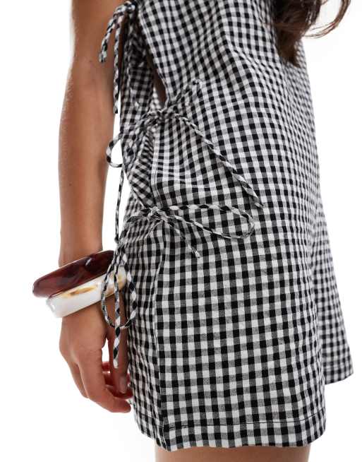 Esmee Exclusive tie side beach playsuit in black and white gingham, 3 of 4