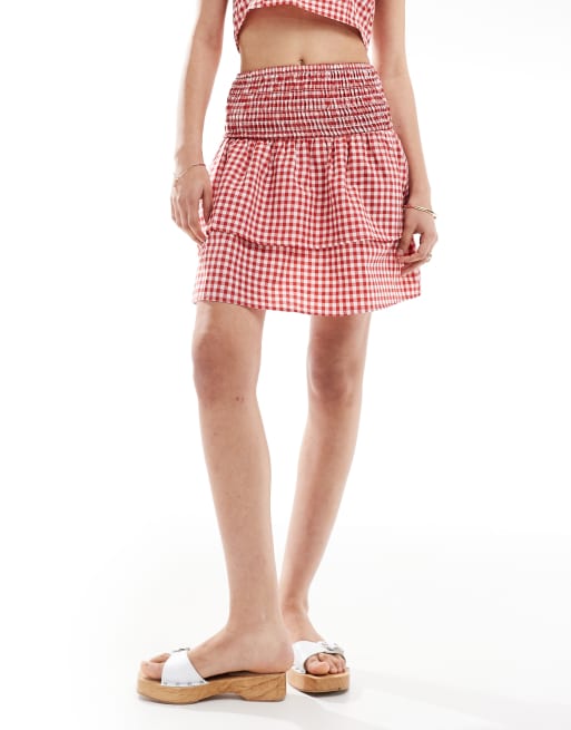 Esmée Exclusive tiered mini beach skirt in red gingham, 2 of 5