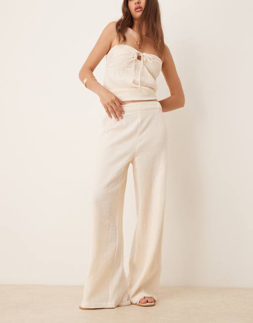 Esmée - Exclusives - Luchtige strandbroek in crème, 4 van 5