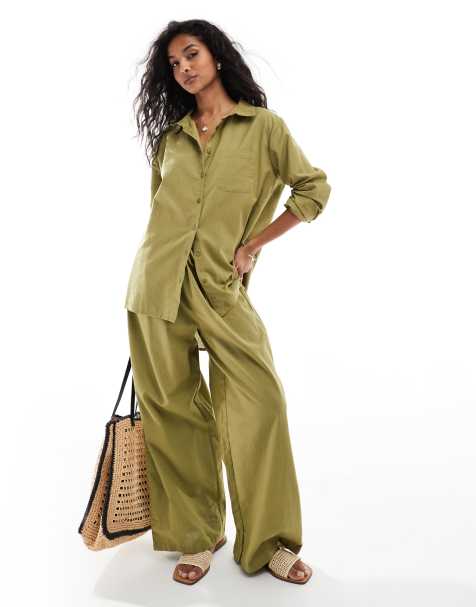 Esmee - Exclusives - Strand co-ord set in olijfgroen - view 1