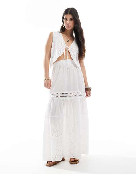 Esmee - Exclusives - Strand co-ord set met kanten inzetstukken en stroken in wit - view 1