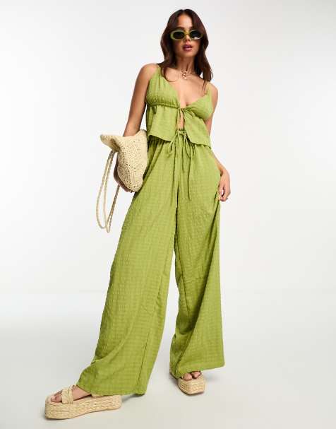 Esmee - Exclusives - Strandbroek met wijde pijpen en textuur in groen, deel van co-ord set - view 1