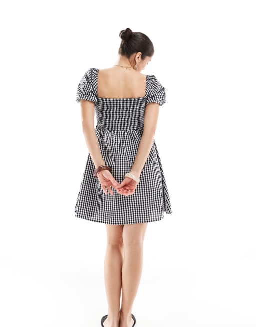 Esmée – Exklusiv – Kurzes Strandkleid mit Puffärmeln und schwarz-weißen Vichy-Karos, 3 von 4
