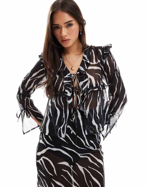 Esmée - Gennemsigtig strandtop med bindebånd foran og flæsekanter i zebraprint - Kun hos ASOS
