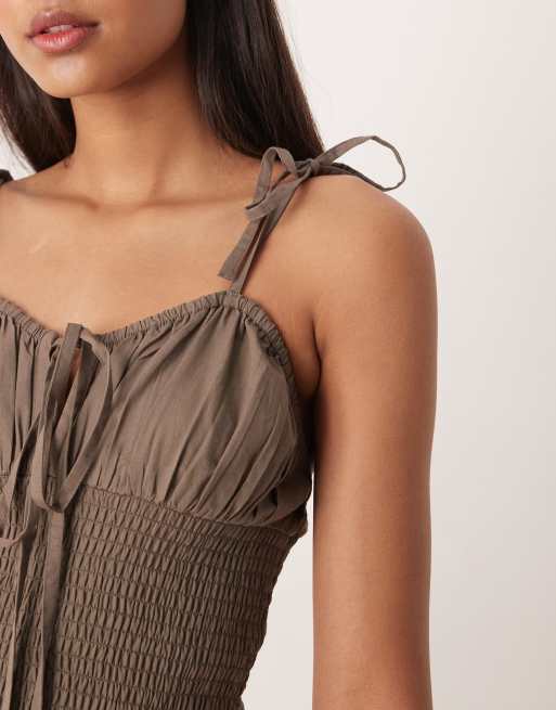 Esmee - Maxi strandjurk met gesmokt detail in bruin, 4 van 4