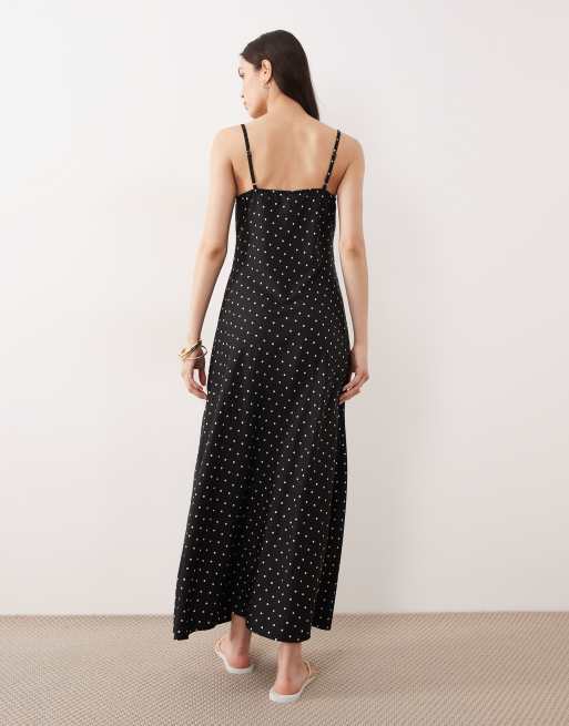 Esmée – Maxi-Strandkleid in Schwarz mit Polka Dots, 3 von 4