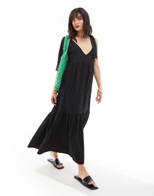 Esmee - Maxi zomerjurk met textuur in zwart