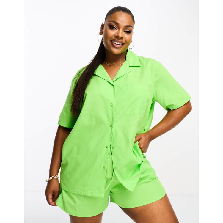 204783566-1-green?$n_750w$&wid