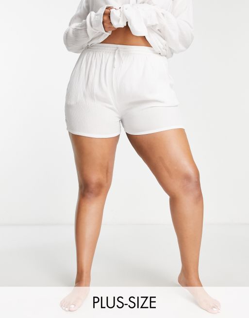 White high waisted shorts plus outlet size