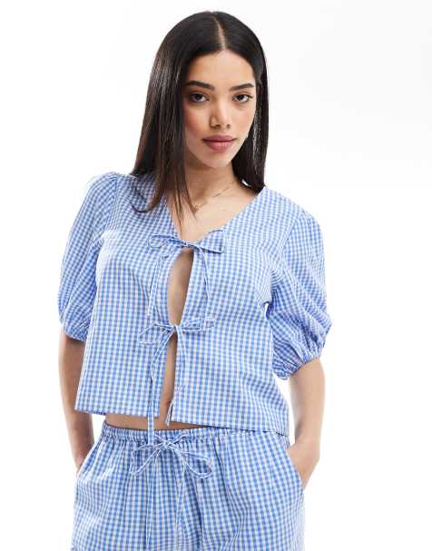 Esmée - Strandtop med bindebånd foran og pufærmer i blå/hvide gingham-tern - Kun hos ASOS - view 1